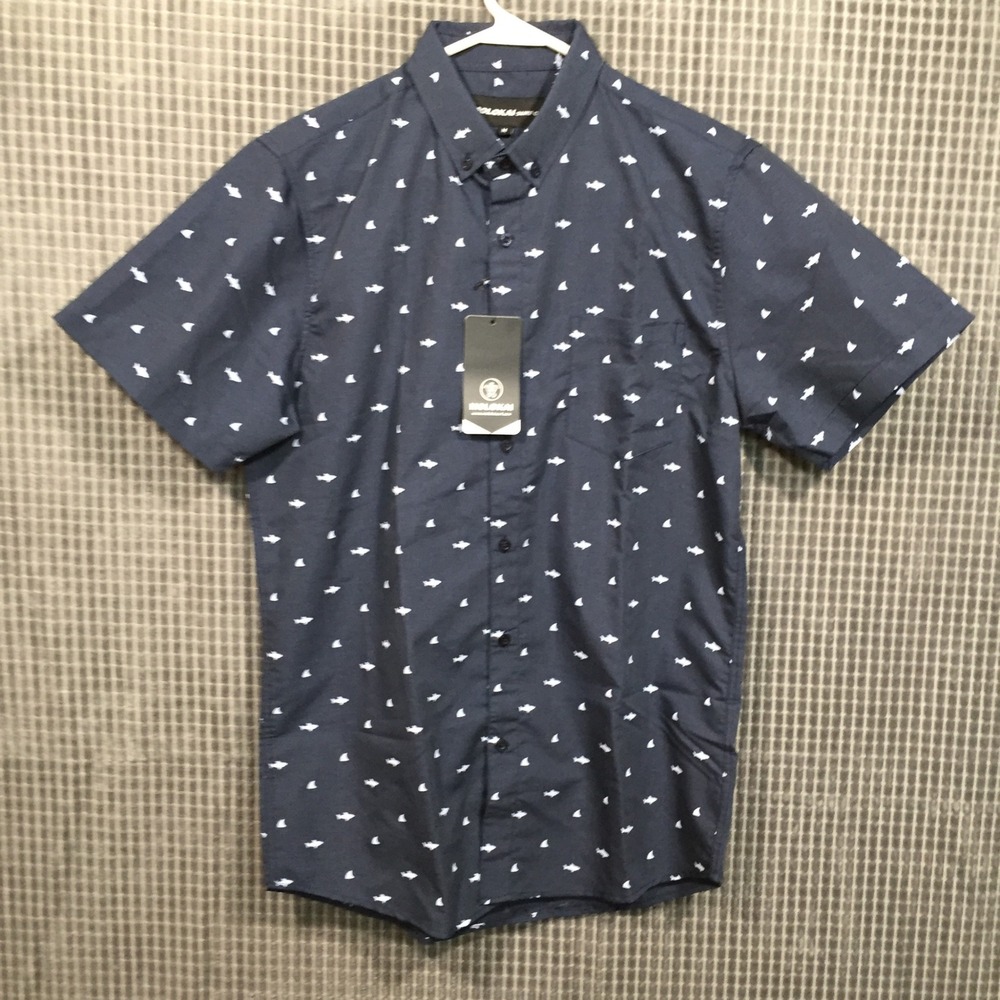 Molokai Surf Co Mens Navy Blue Shark Print Short Sleeve Button Down Shirt Medium